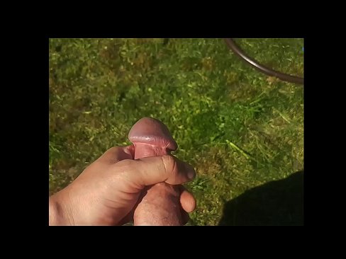 ❤️ Hottie poeth yn cael ei pussy pinc fucked a cums gyda chwistrell mewn gardd haf Rhyw ar cy.appassistance.ru ﹏